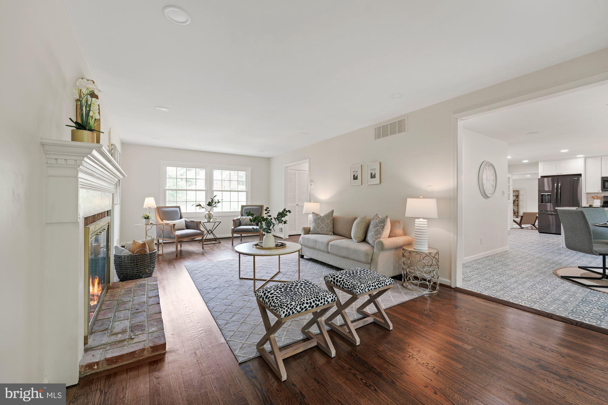 5947 Telegraph Road Alexandria, VA 22310 - Photo 10 of 57 Formal Living Room now passes thru to Kitchen!