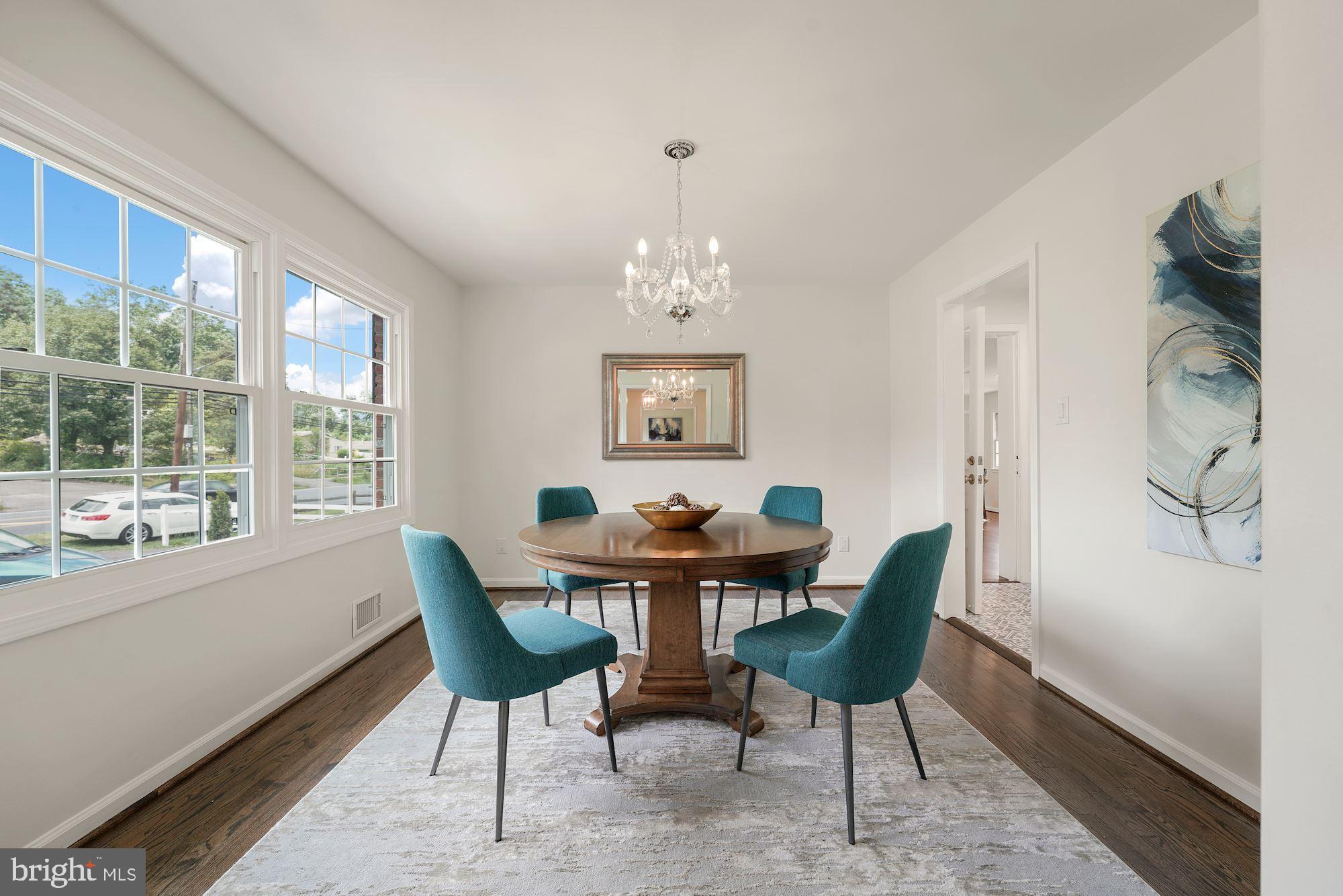 5947 Telegraph Road Alexandria, VA 22310 - Photo 22 of 57 Formal Dining Room