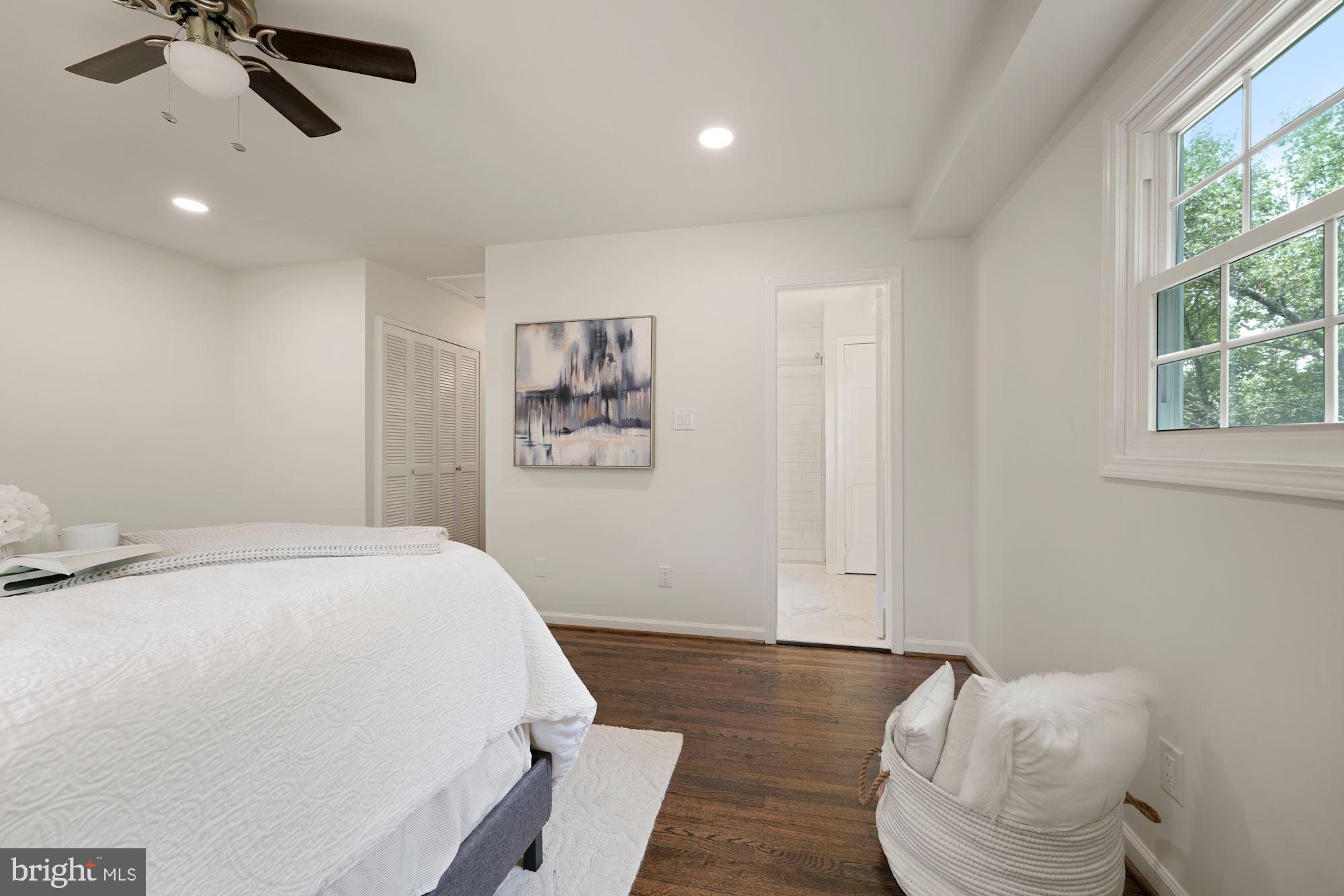 5947 Telegraph Road Alexandria, VA 22310 - Photo 26 of 57 En-Suite Primary Bedroom