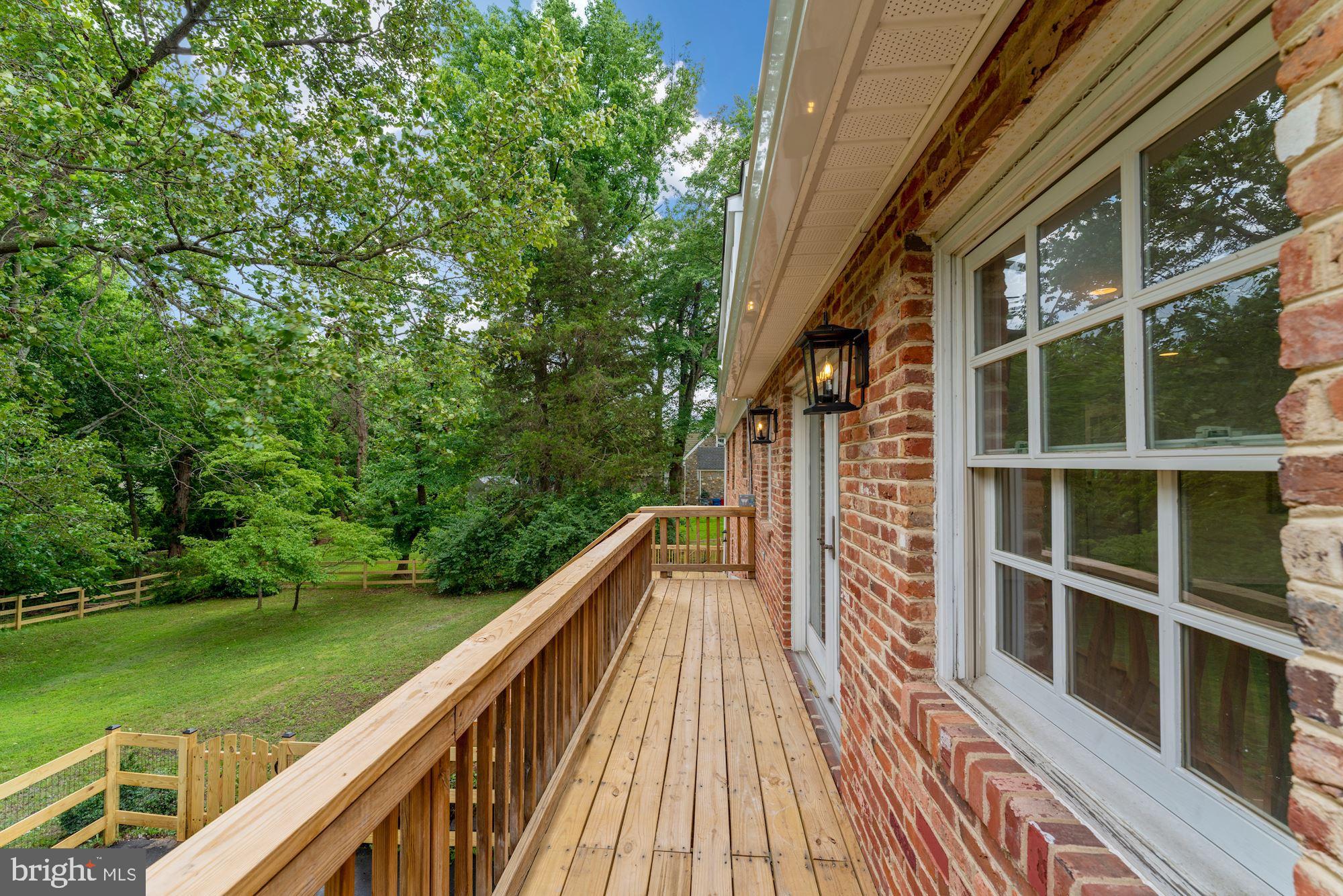 5947 Telegraph Road Alexandria, VA 22310 - Photo 49 of 57 Upper Level Deck Area