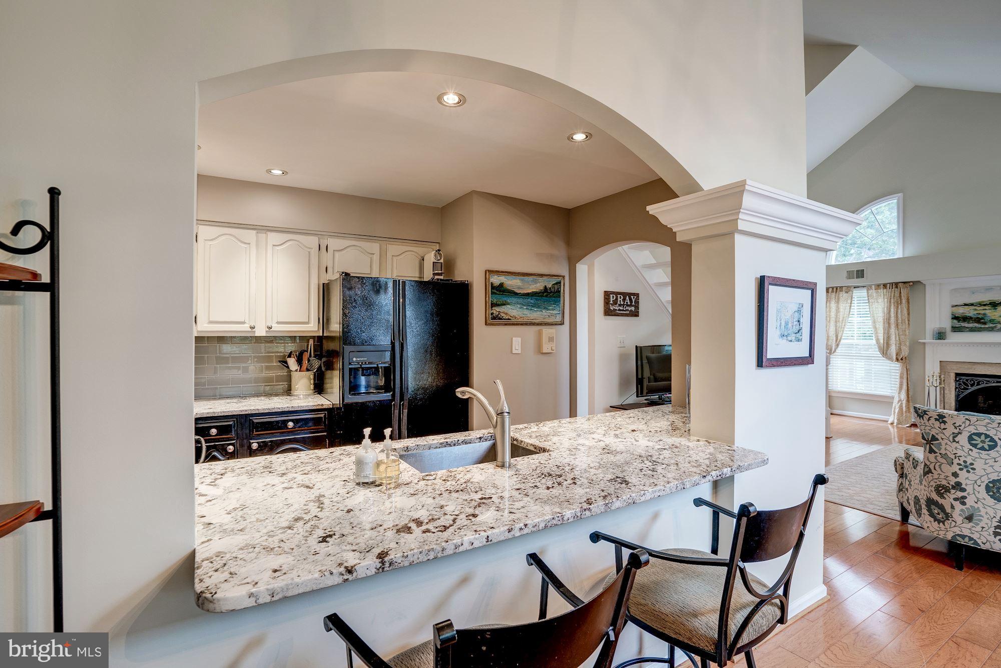 1473 Church Hill Place Reston, VA 20194 - Photo 13 of 46 ENGAGE WITH GUESTS WHILE ENTERTAINING