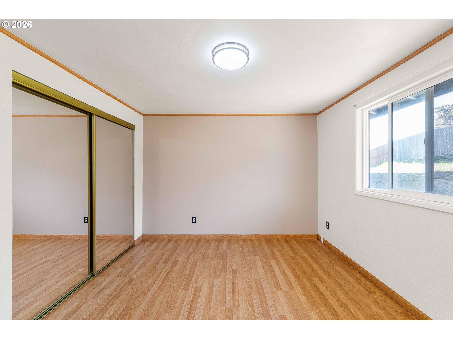 2449 Oak Street North Bend, OR 97459 - Photo 20 of 35