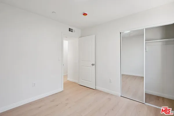 $999,000 | 1354 East 108th Street, Los Angeles, CA 90059