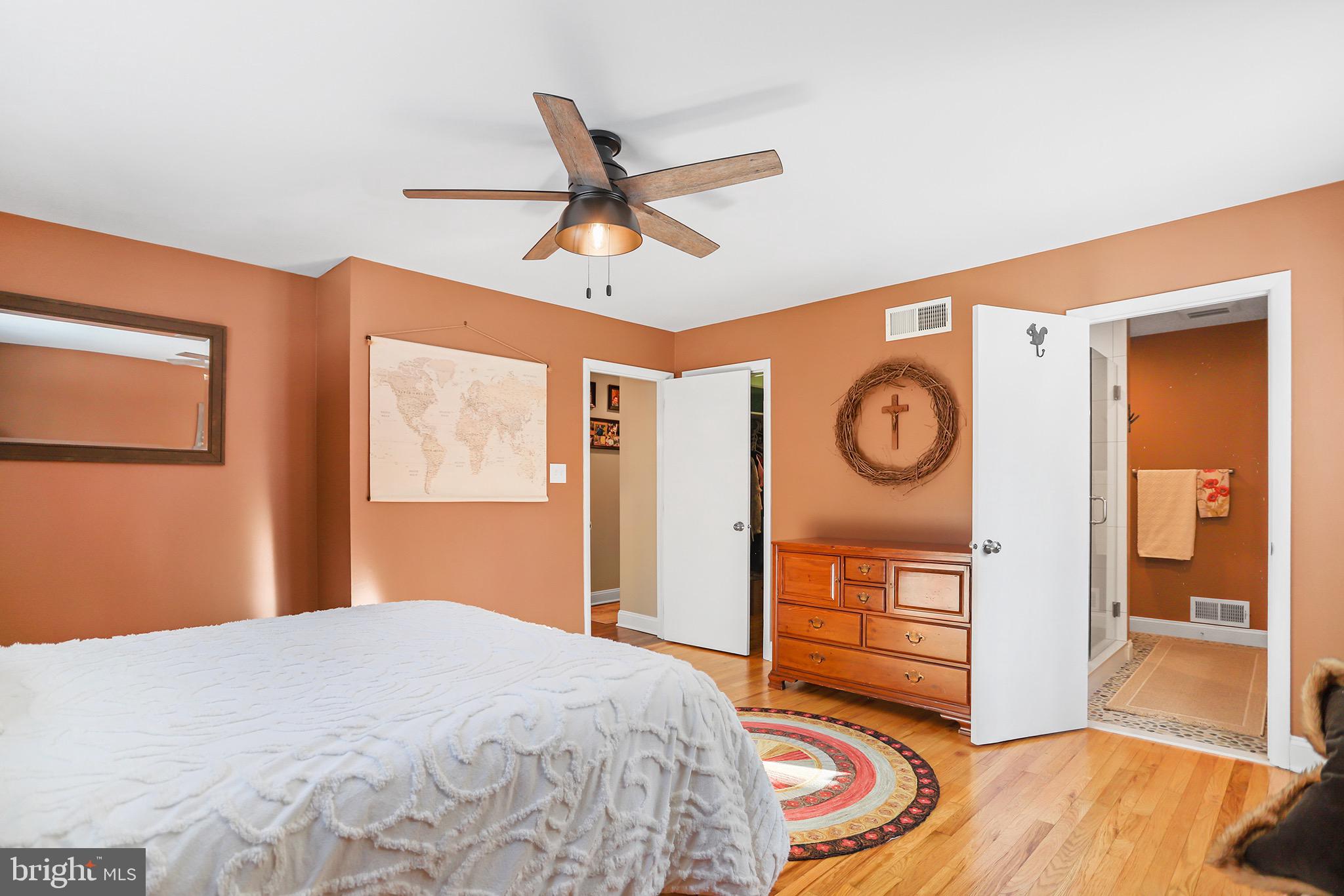 339 Plush Mill Road Wallingford, PA 19086 - Photo 12 of 34