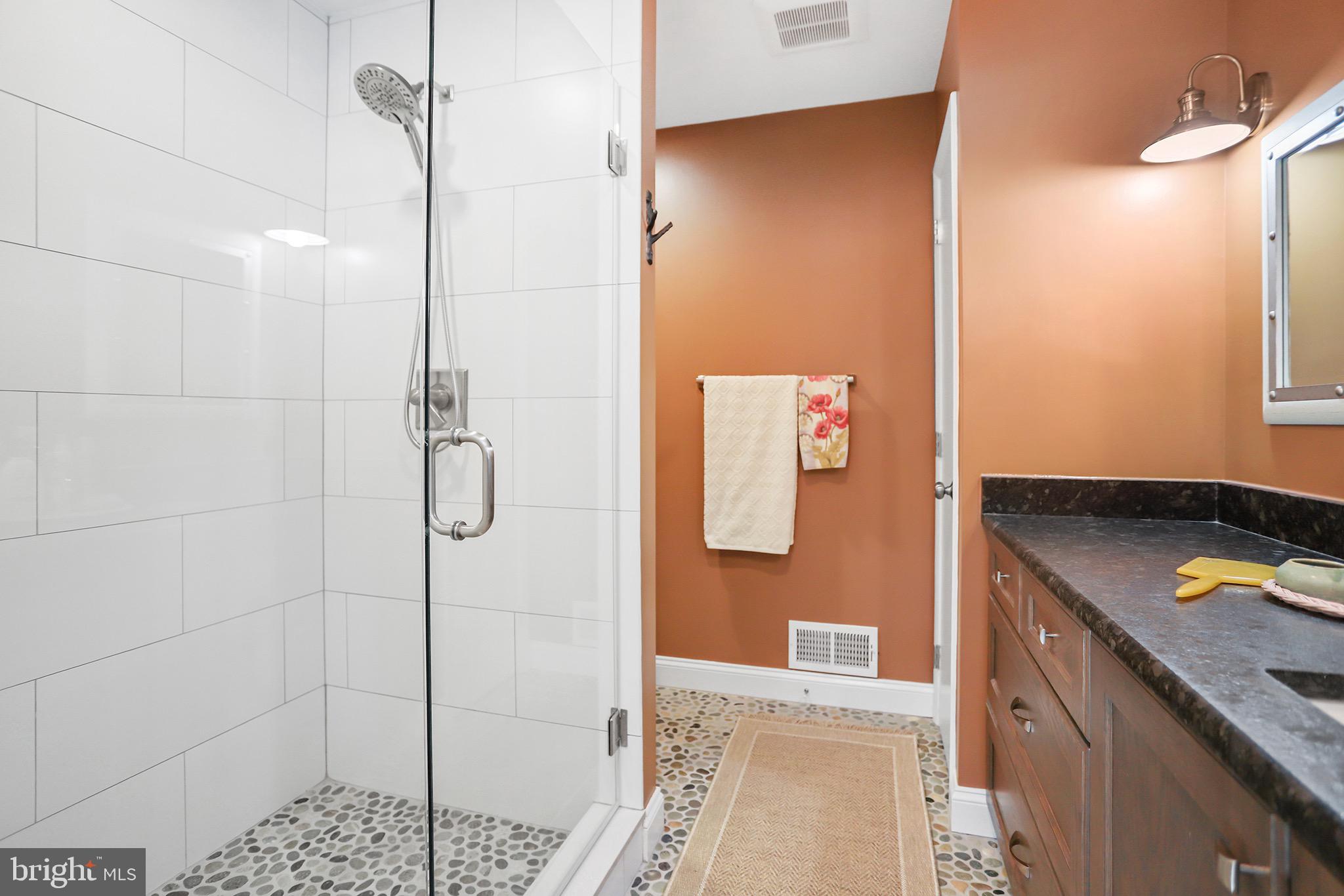 339 Plush Mill Road Wallingford, PA 19086 - Photo 10 of 34