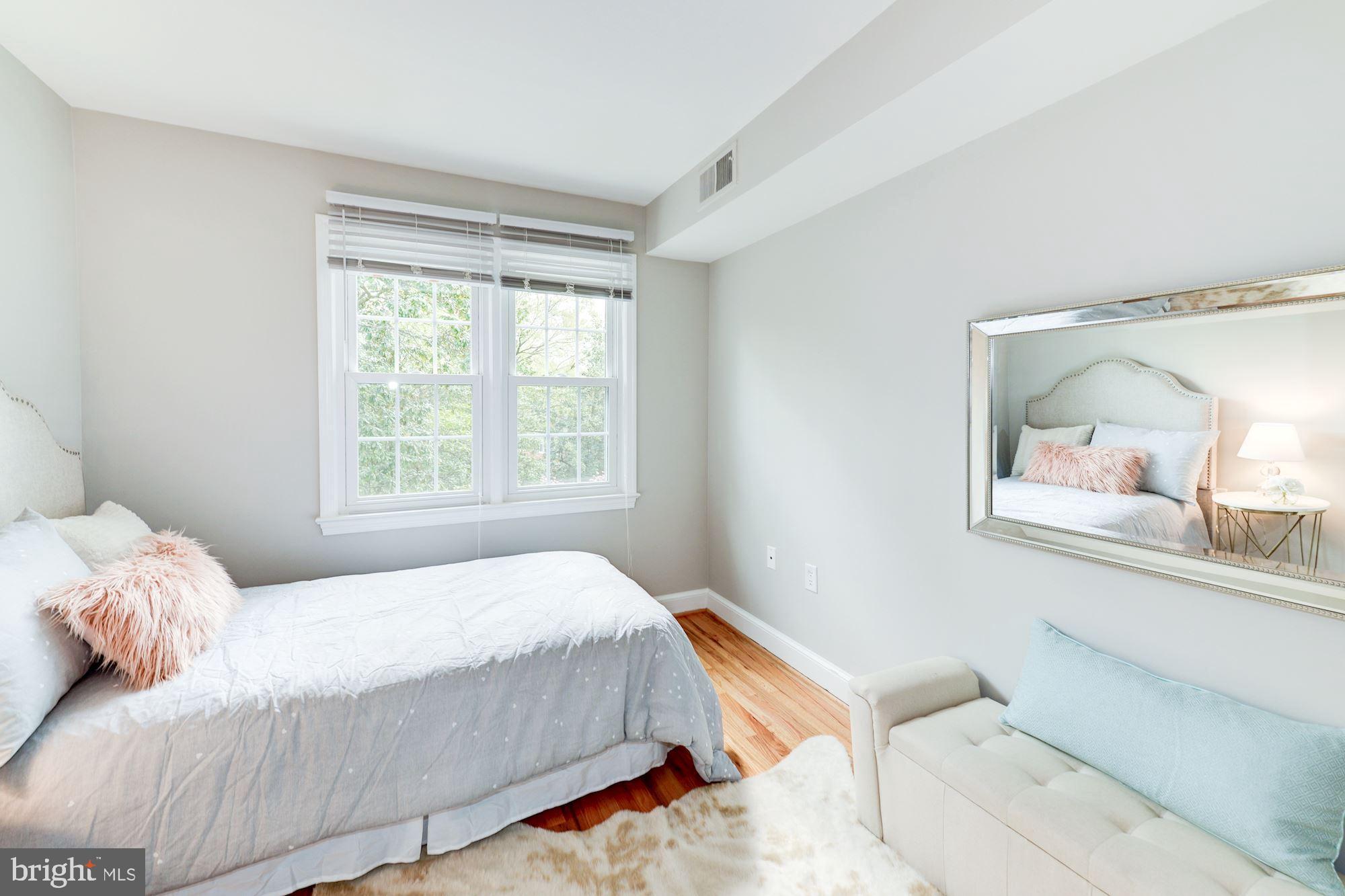 6317 Fort Hunt Road Alexandria, VA 22307 - Photo 24 of 41 Bedroom 3