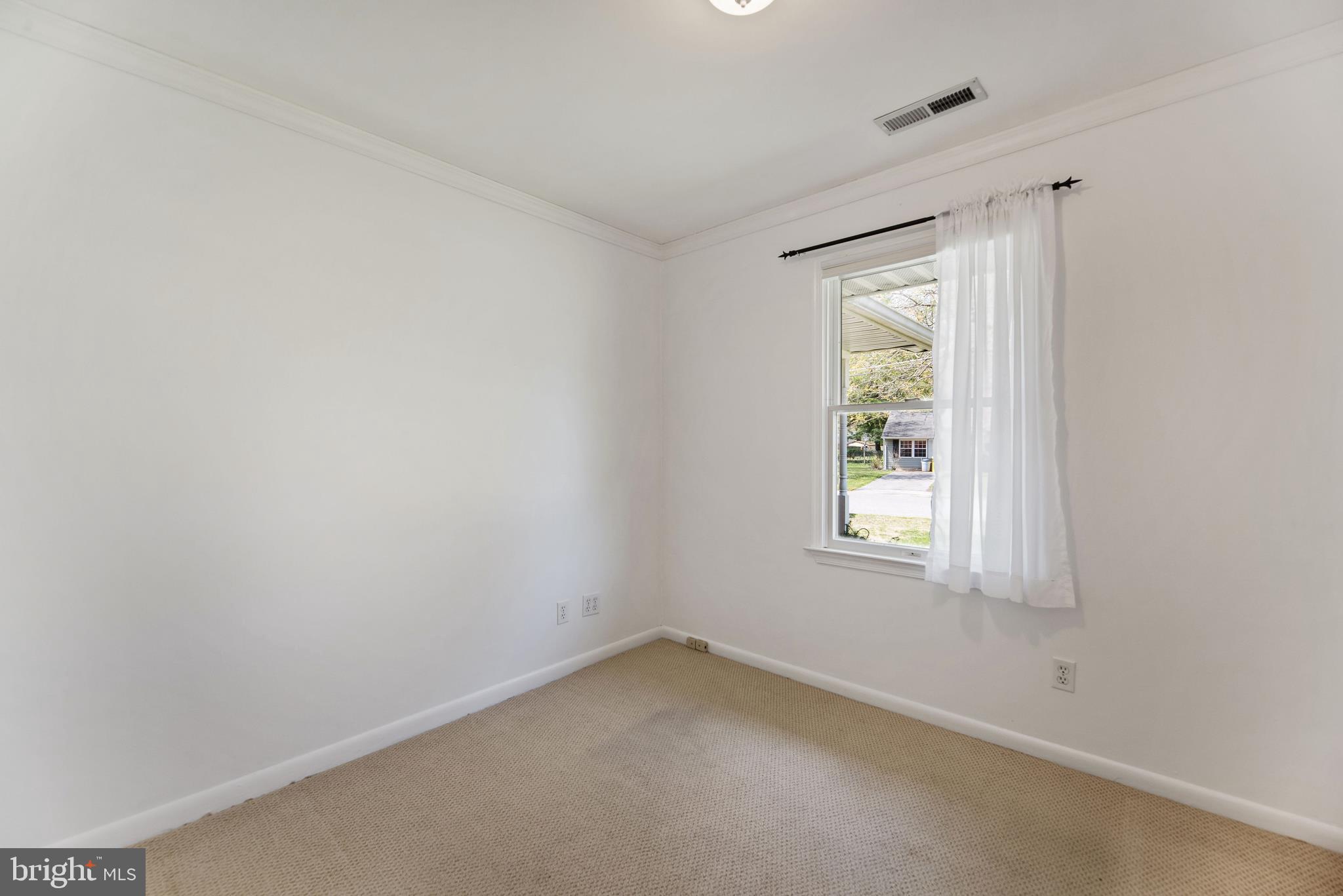 108 River Road Edgewater, MD 21037 - Photo 25 of 38 Bedroom 4