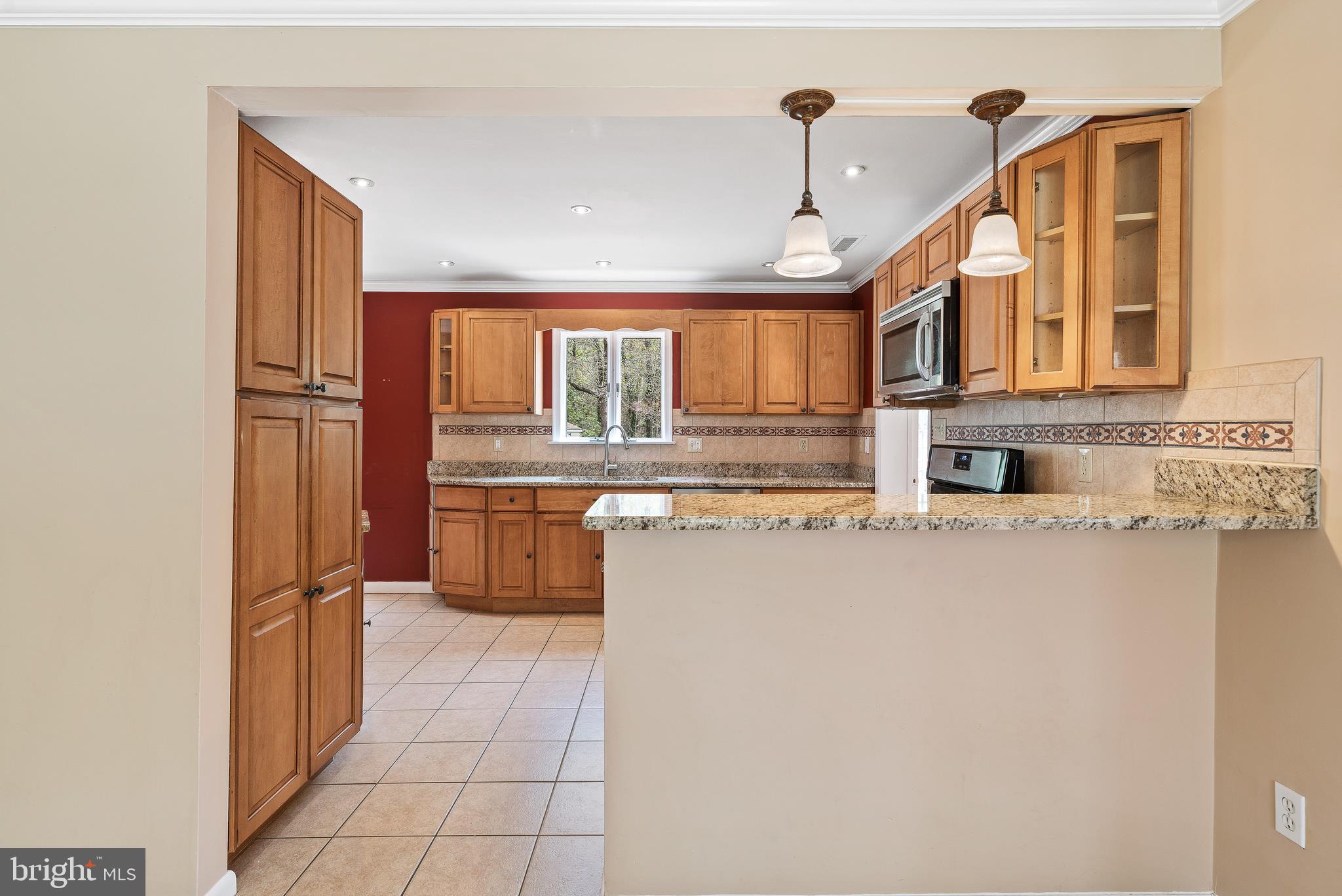 108 River Road Edgewater, MD 21037 - Photo 8 of 38 Gallery Image 8