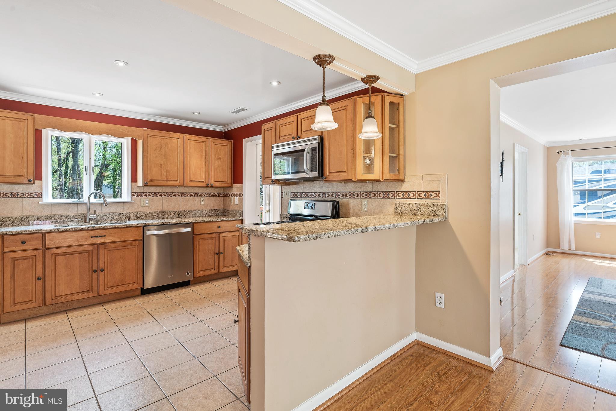 108 River Road Edgewater, MD 21037 - Photo 9 of 38 Gallery Image 9