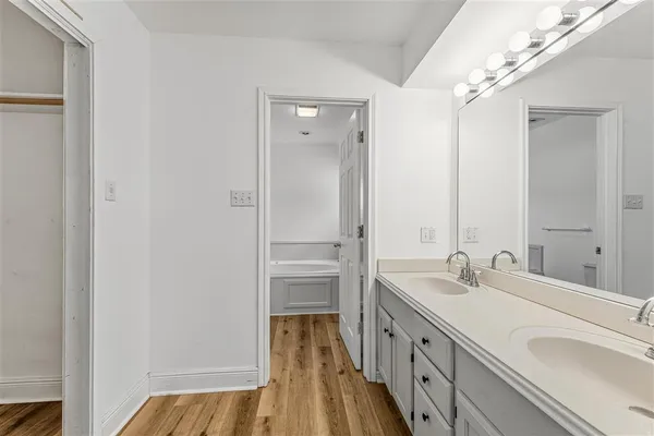 $320,000 | 590 Pinecone Drive, Moss Bluff, LA 70611