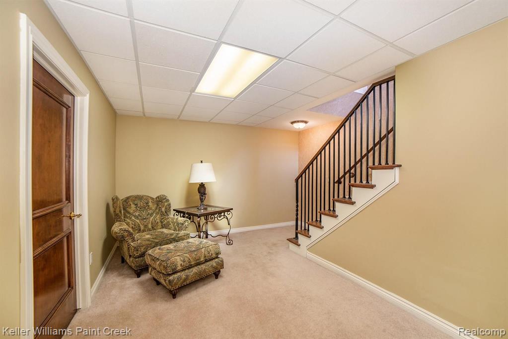 4929 Crestone Way Rochester, MI 48306 - Photo 46 of 59