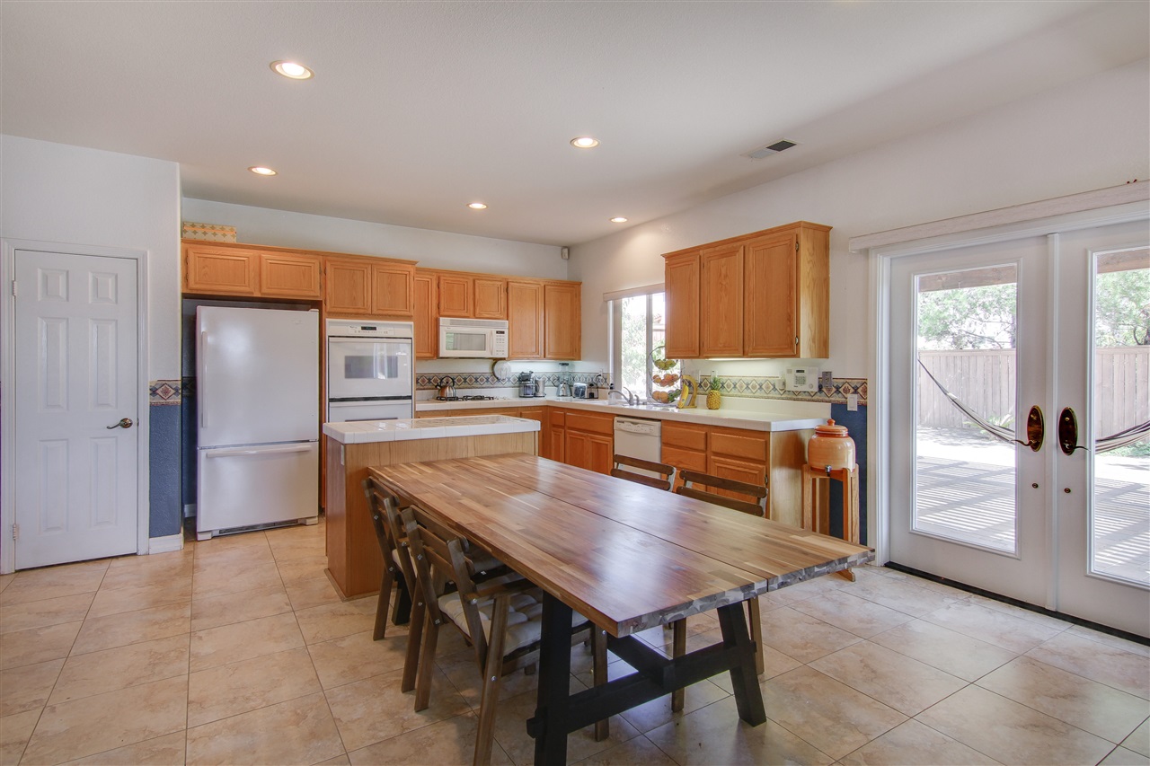 1211 Poplar Spring Road Chula Vista, CA 91915 - Photo 2 of 18