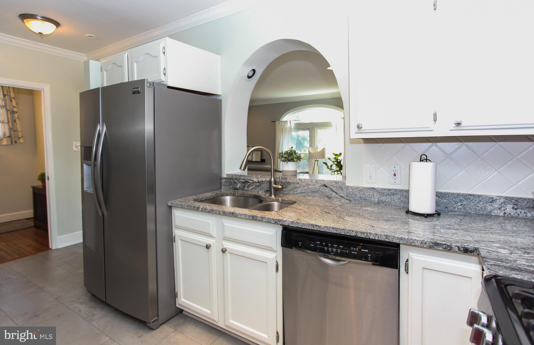 4507 Maple Avenue Halethorpe, MD 21227 - Photo 20 of 52