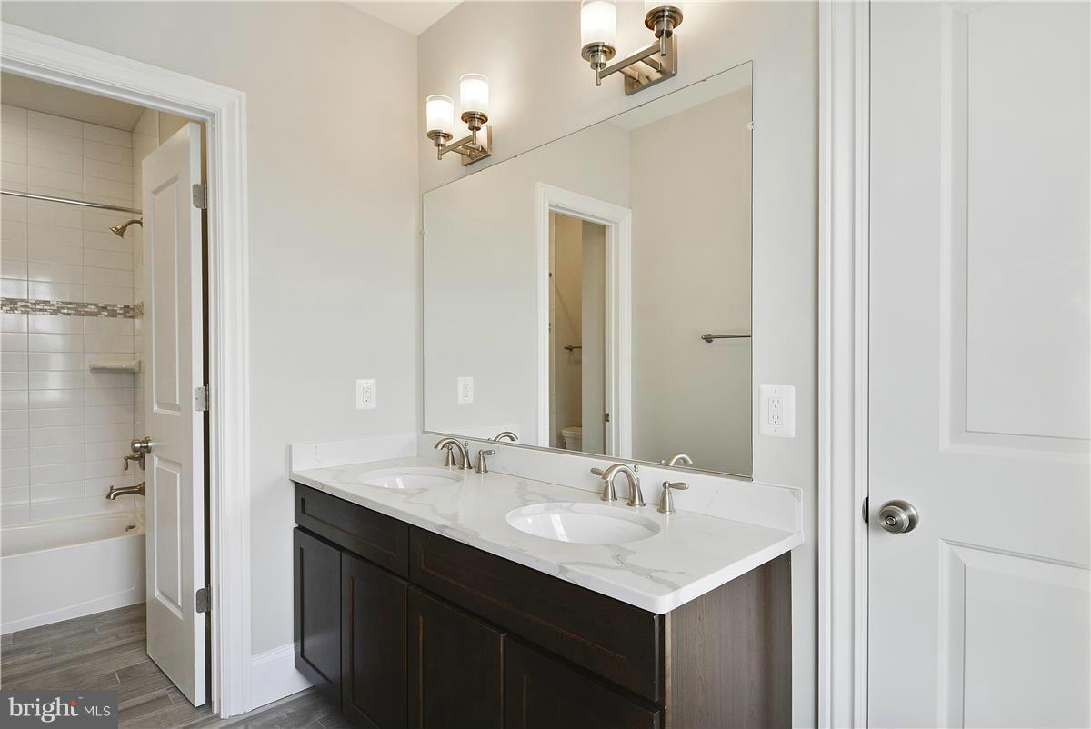 6850 Strata Street McLean, VA 22101 - Photo 18 of 30 Bath