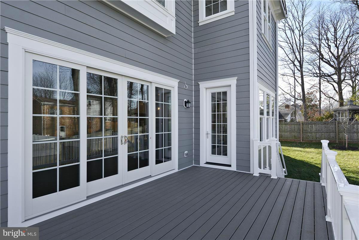 6850 Strata Street McLean, VA 22101 - Photo 25 of 30 Exterior (Rear)