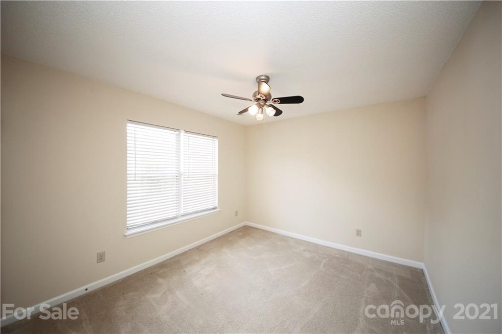 109 Ferntree Court Columbia, SC 29210 - Photo 12 of 34 an empty room with a window
