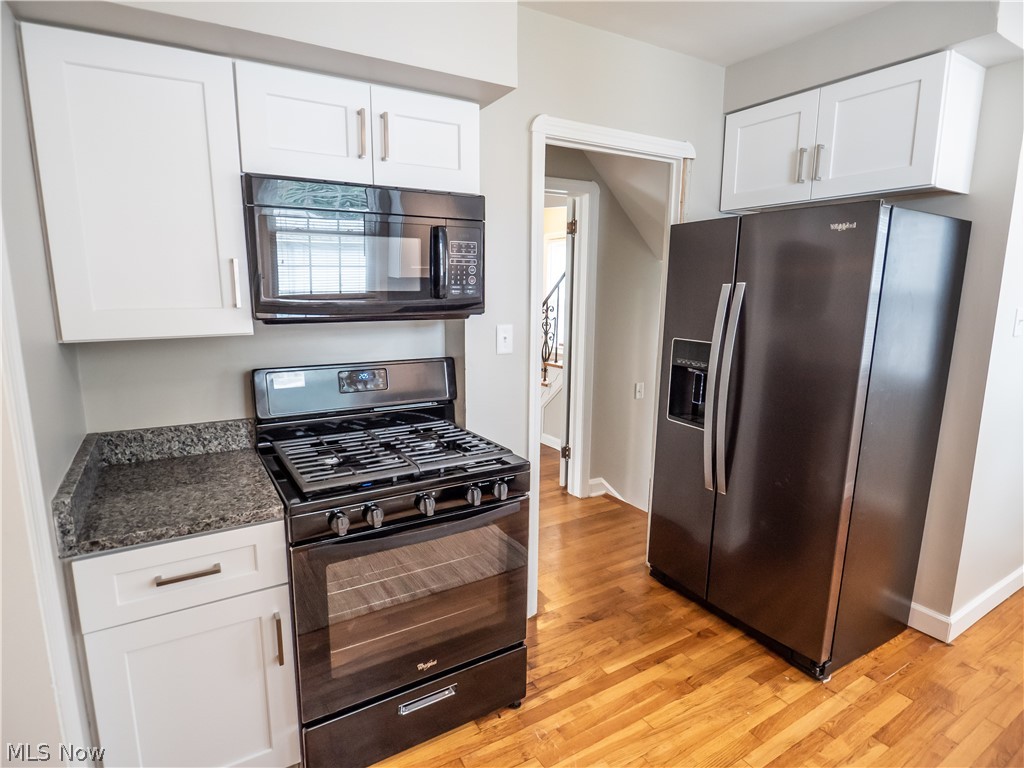 3710 Normandy Road Cleveland, OH 44120 - Photo 5 of 26