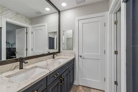 $1,550,000 | 4528 West Woodmere Road, Tampa, FL 33609