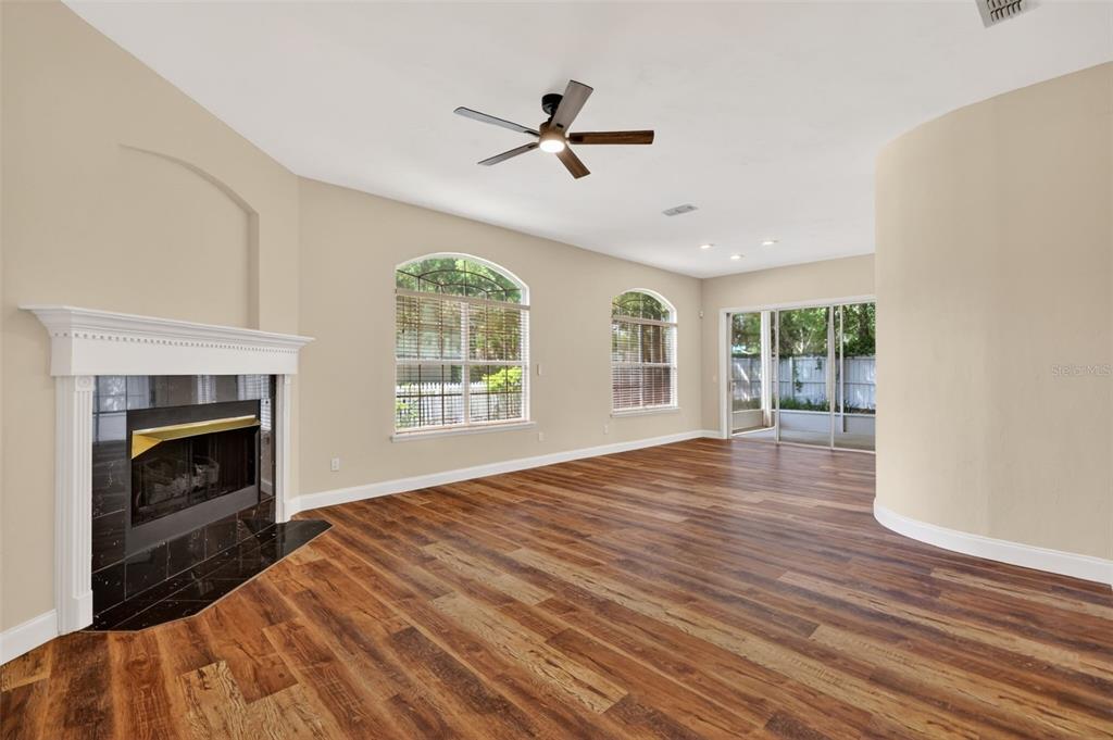 10370 Southwest 51 Lane Gainesville, FL 32608 - Photo 7 of 34