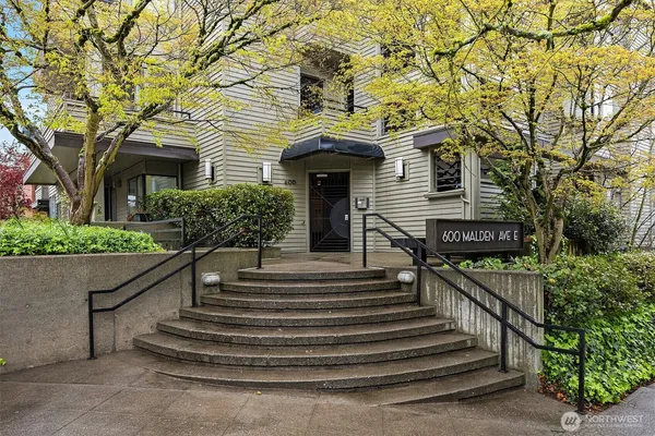 $650,000 | 600 Malden Avenue East, Unit 102, Seattle, WA 98112