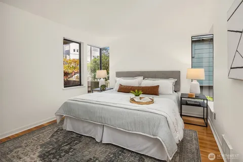 $650,000 | 600 Malden Avenue East, Unit 102, Seattle, WA 98112