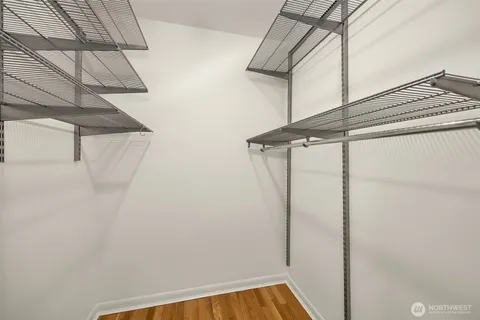 $650,000 | 600 Malden Avenue East, Unit 102, Seattle, WA 98112