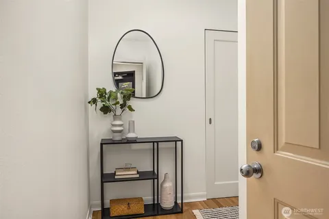 $650,000 | 600 Malden Avenue East, Unit 102, Seattle, WA 98112