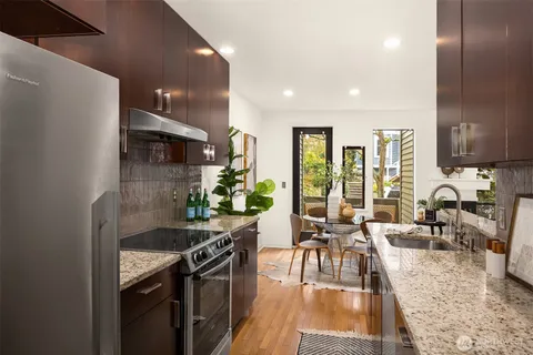 $650,000 | 600 Malden Avenue East, Unit 102, Seattle, WA 98112