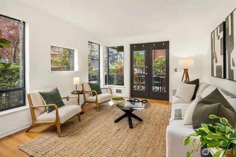 $650,000 | 600 Malden Avenue East, Unit 102, Seattle, WA 98112