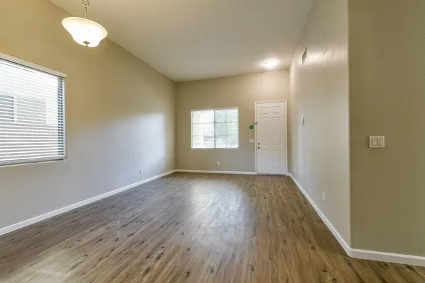 $2,735 | 39520 North Hillerman Way, Phoenix, AZ 85086