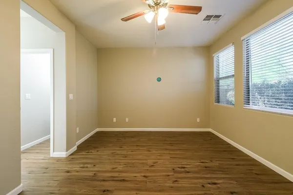 $2,585 | 39520 North Hillerman Way, Phoenix, AZ 85086