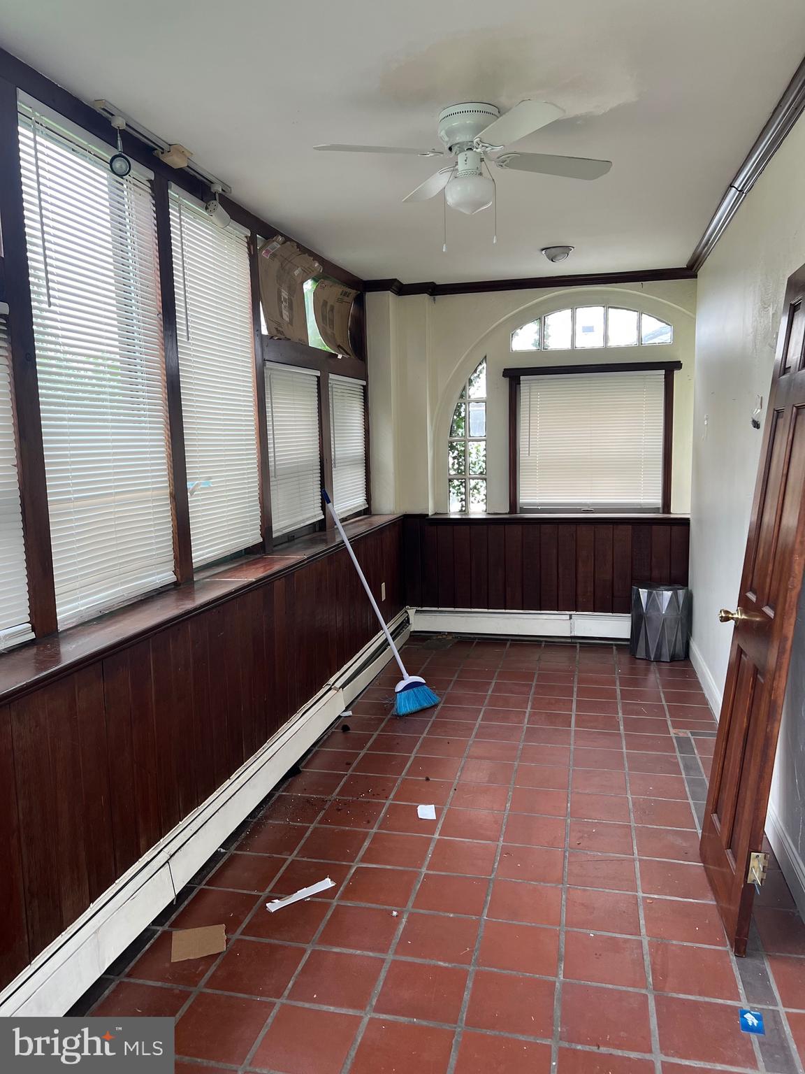 1145 Arrott Street, Unit 1F Philadelphia, PA 19124 - Photo 2 of 8