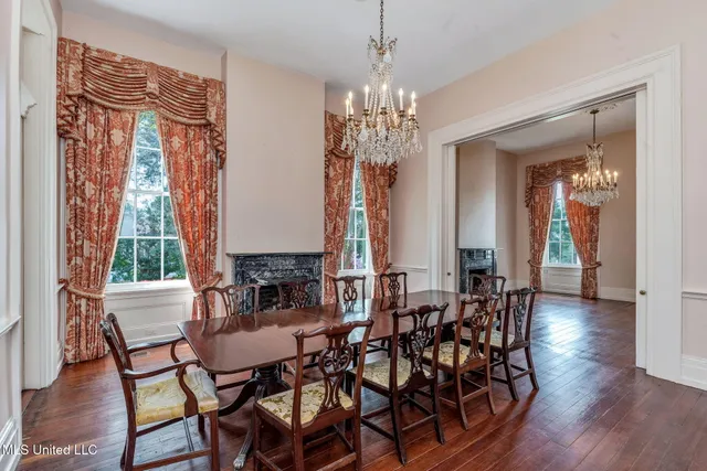 $1,285,000 | 701 North Union Street, Natchez, MS 39120