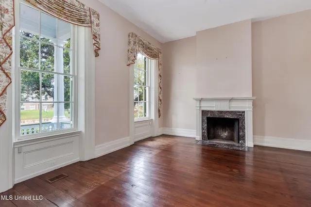$1,285,000 | 701 North Union Street, Natchez, MS 39120