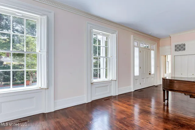 $1,285,000 | 701 North Union Street, Natchez, MS 39120