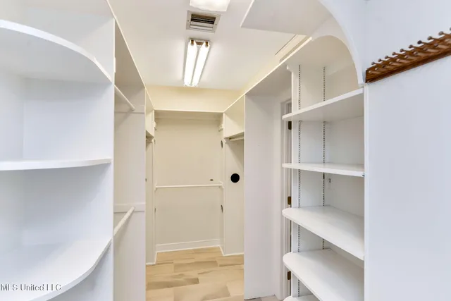 $1,285,000 | 701 North Union Street, Natchez, MS 39120