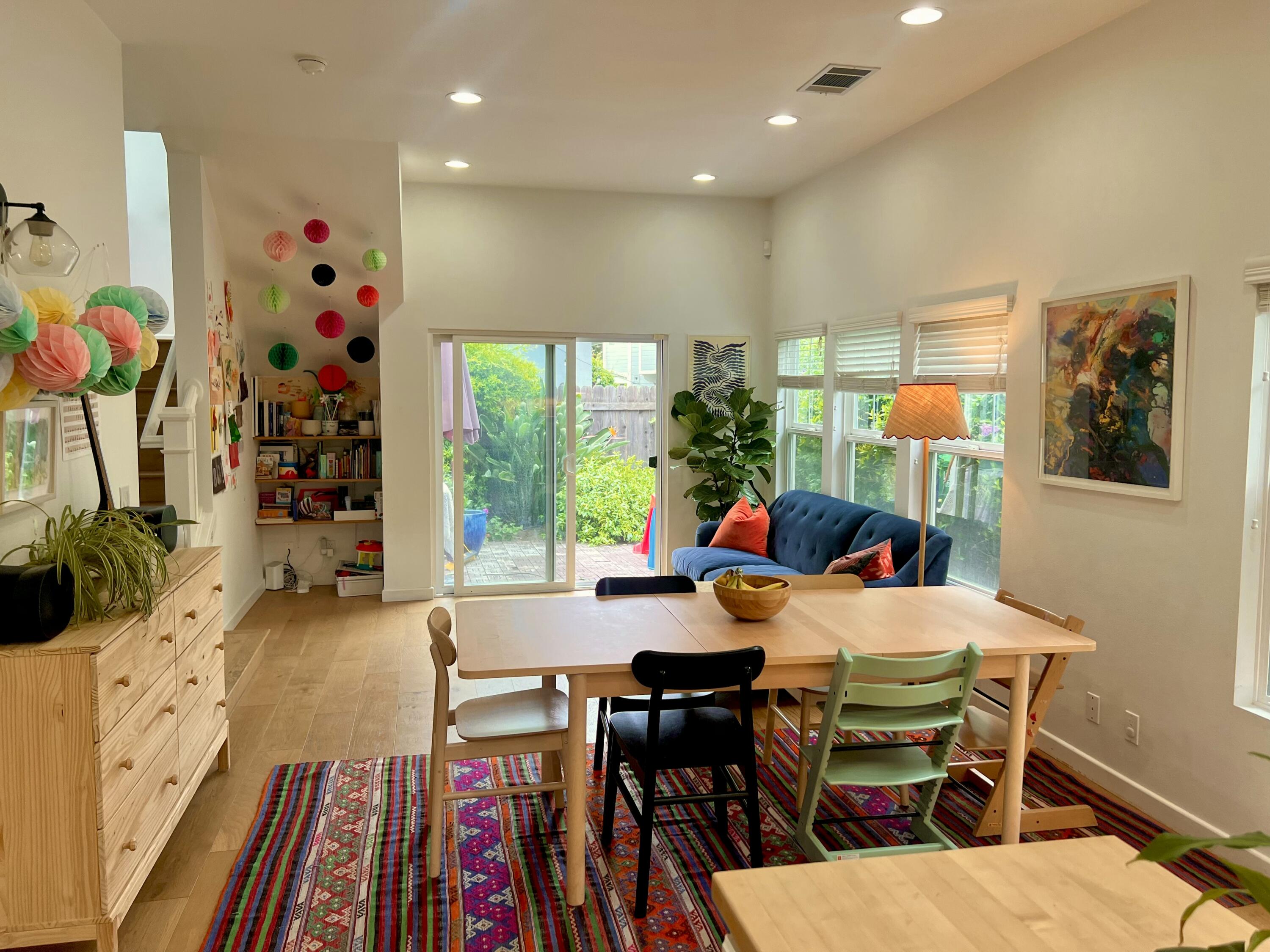 513 Coronel Place, Unit 4 Santa Barbara, CA 93101 - Photo 4 of 9 IMG_1370