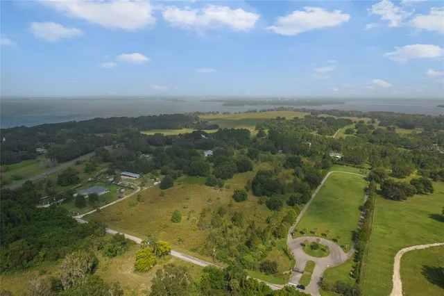 $379,900 | 48 County Road, Yalaha, FL 34797