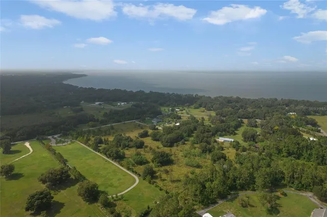 $379,900 | 48 County Road, Yalaha, FL 34797