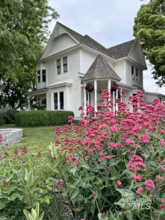 $750,000 | 2090 East 1st Street, Fruitland, ID 83619