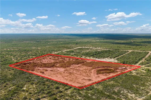 $200,000 | 17-18 North Julian Road, Roma, TX 78584