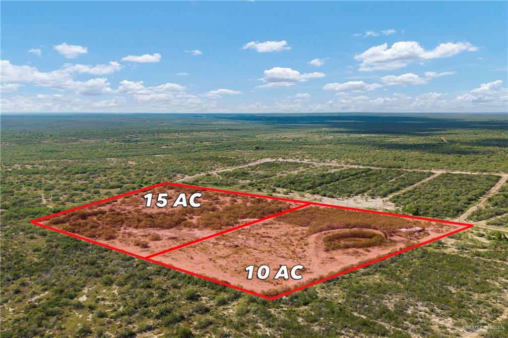 17-18 North Julian Road Roma, TX 78584 - Photo 8 of 17 a view of an outdoor space and city view