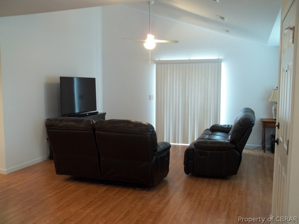 1251 Regent Road Topping, VA 23169 - Photo 7 of 30 Gallery Image 7