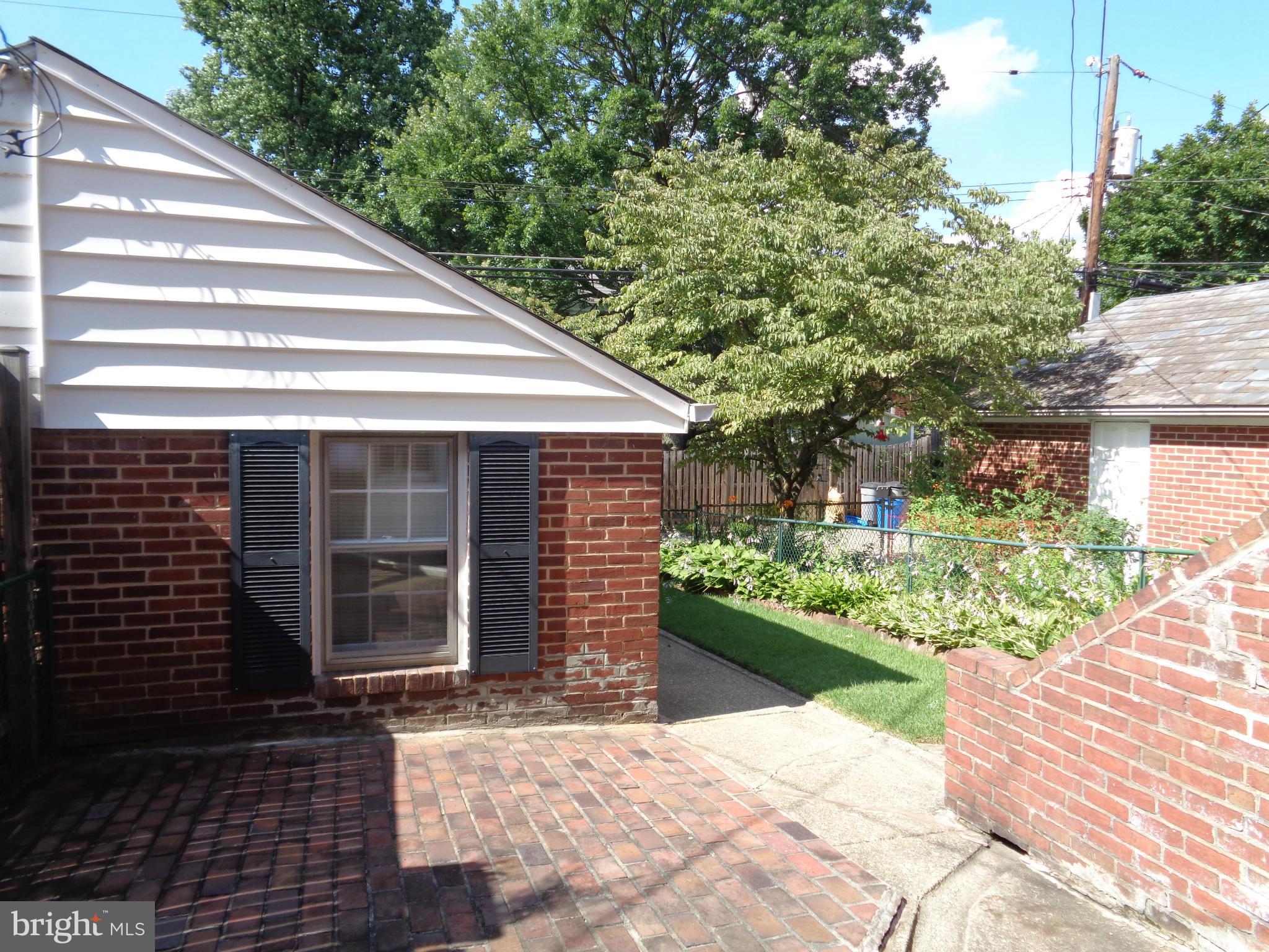 76 Dunkirk Road Baltimore, MD 21212 - Photo 23 of 29 Exterior (Rear)