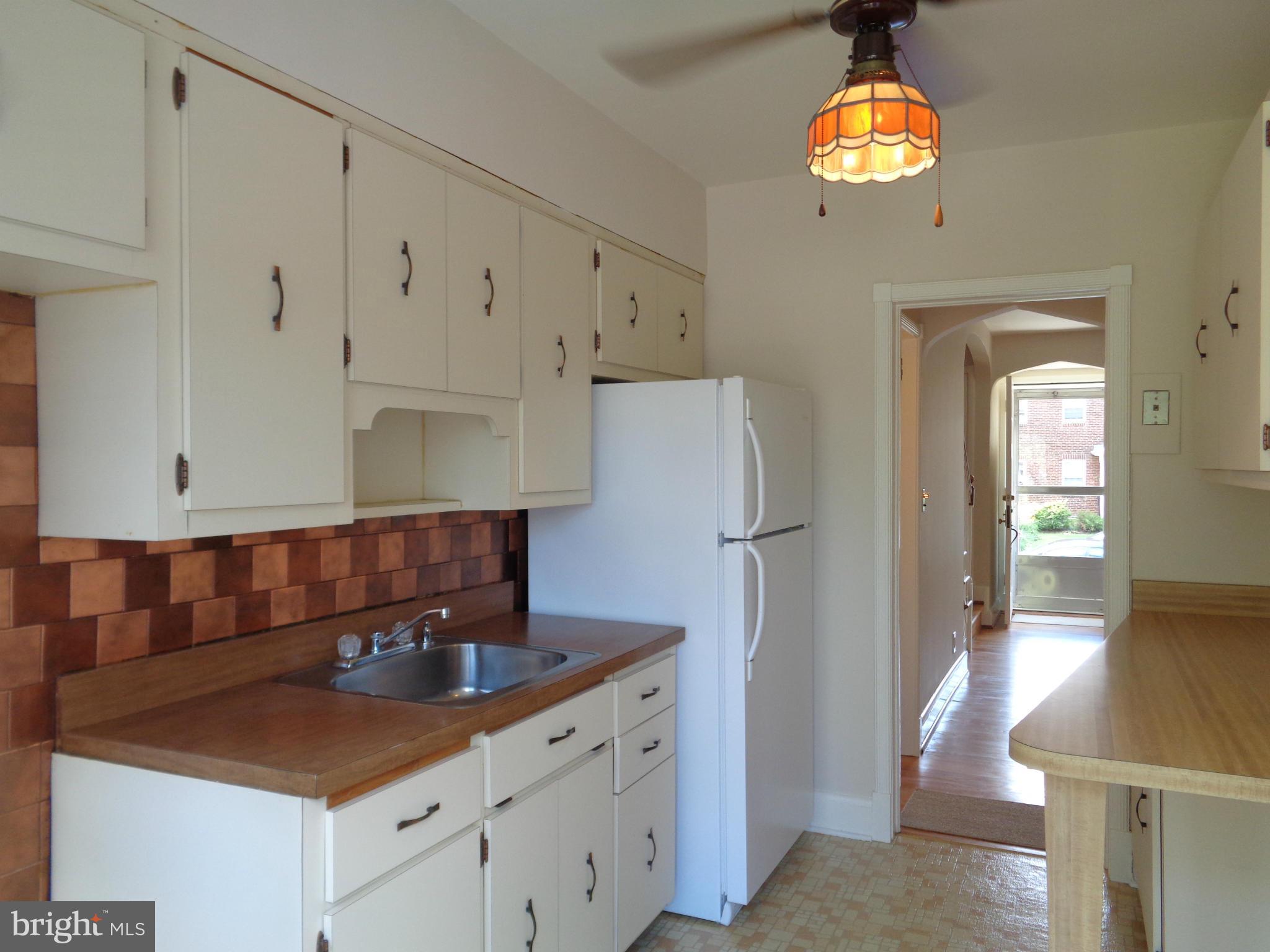 76 Dunkirk Road Baltimore, MD 21212 - Photo 8 of 29 Kitchen