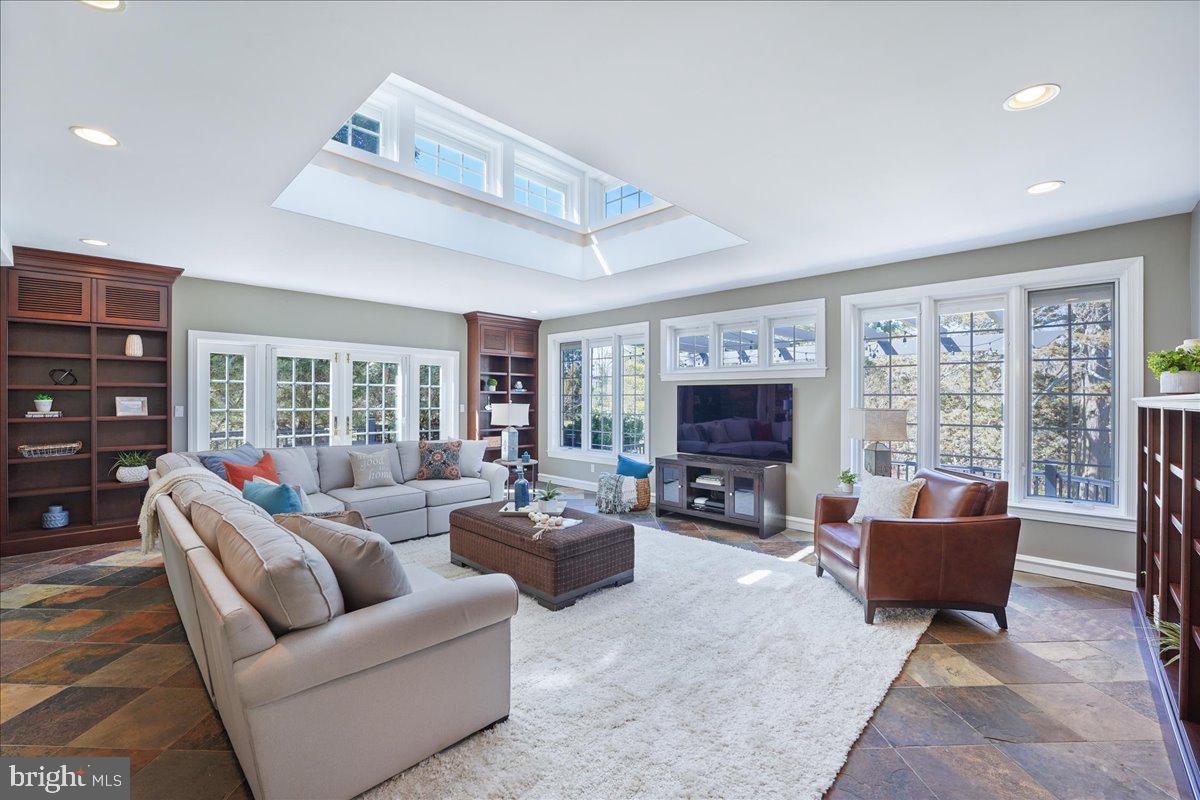 101 East Brookhaven Road Wallingford, PA 19086 - Photo 13 of 67 Family Room with French Doors to Deck