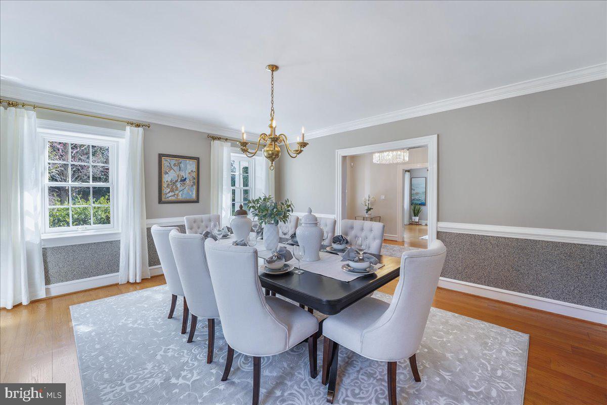 101 East Brookhaven Road Wallingford, PA 19086 - Photo 25 of 67 Formal Dining Room
