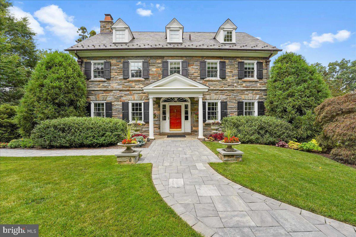 101 East Brookhaven Road Wallingford, PA 19086 - Photo 3 of 67 Meticulously Maintained Colonial