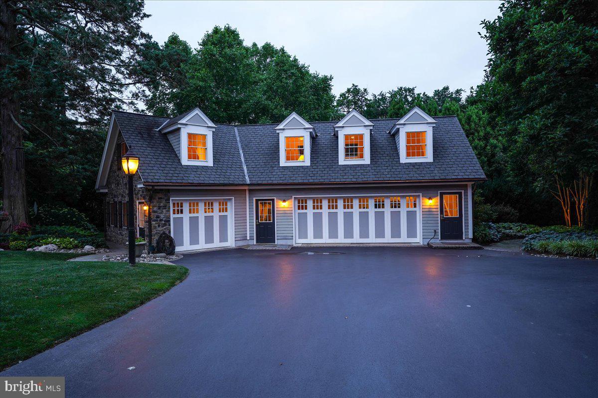 101 East Brookhaven Road Wallingford, PA 19086 - Photo 44 of 67 3 Car Garage with Carriage House