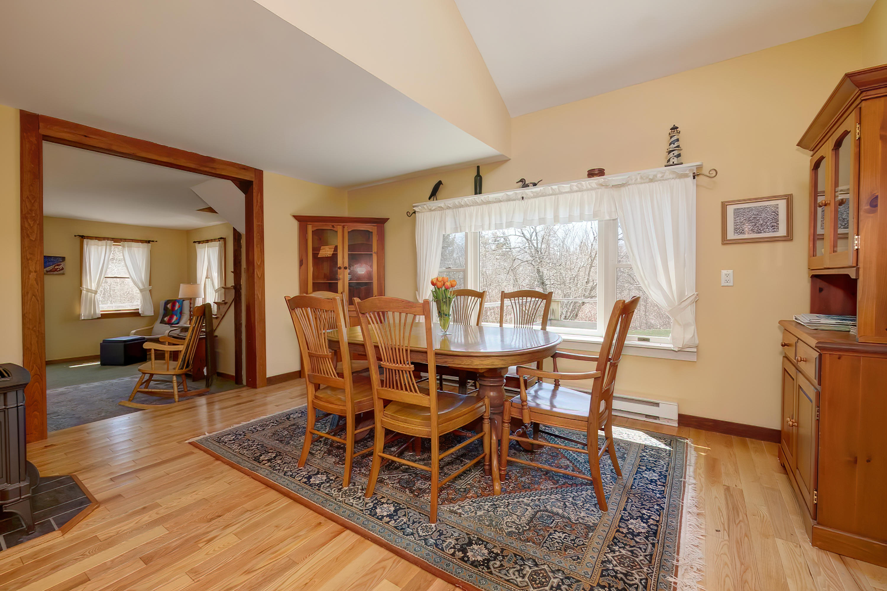 40 Clark Point Road Bernard, ME 04612 - Photo 12 of 32 DCCDiningLiving